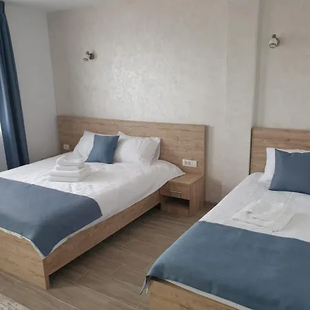 Pensiunea Lotus Гостевой дом