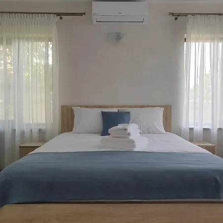 Pensiunea Lotus Гостевой дом 3*