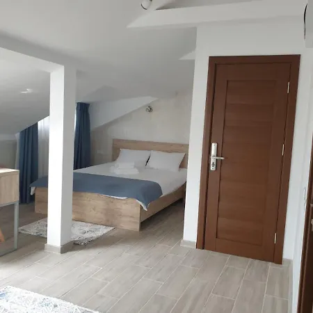 Pensiunea Lotus 3* Корбу