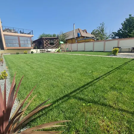 Pensiunea Lotus Корбу